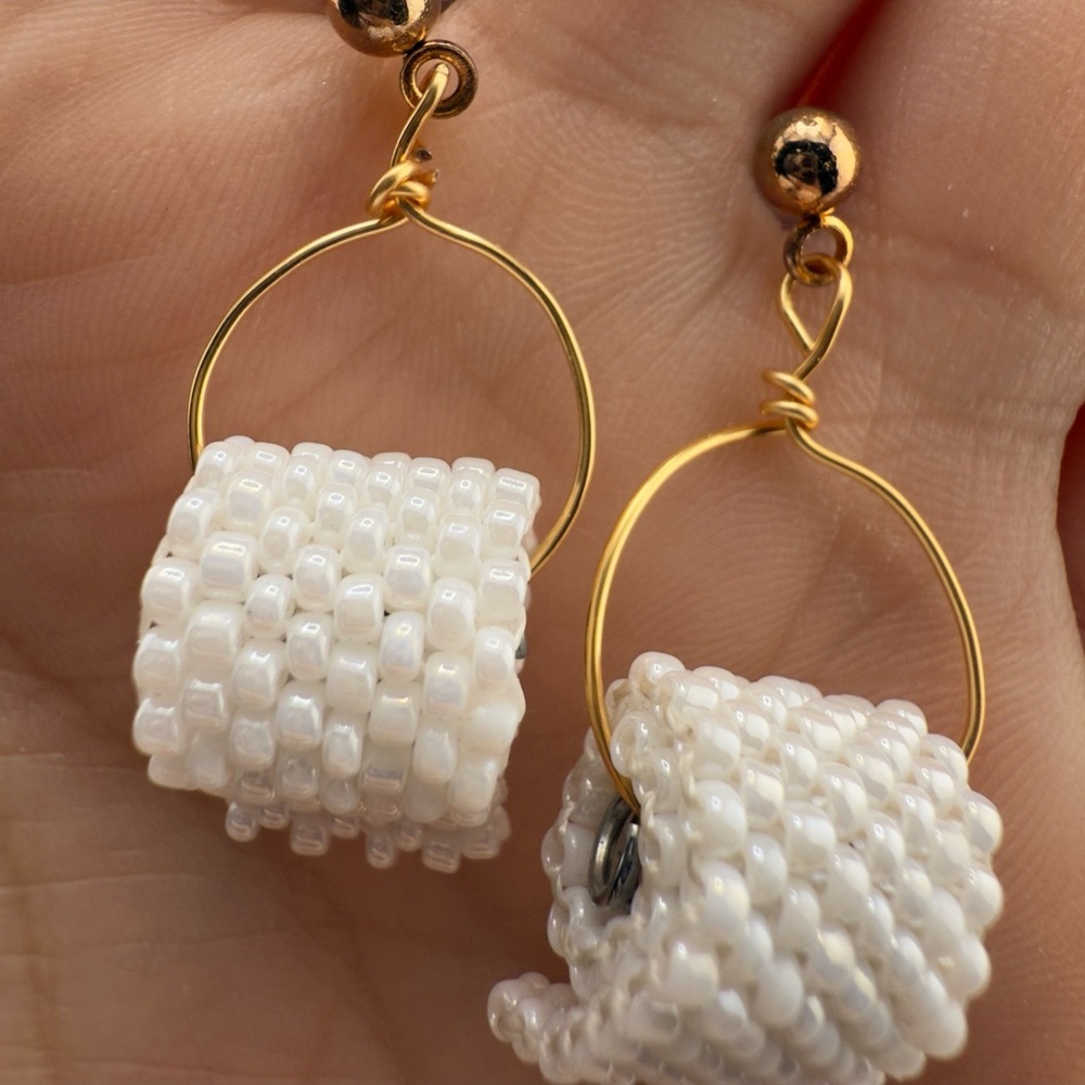 Festive White Beaded Toilet Paper Earrings - Picture 4 of 6